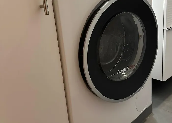 Frisch Sanierte Altbauwohnung Helmholtzplatz Appartement